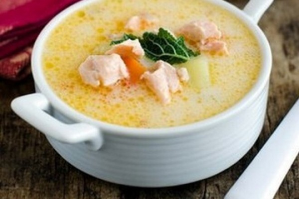 Рыбный суп с плавленым сыром и картофелем, рецепт с фото
