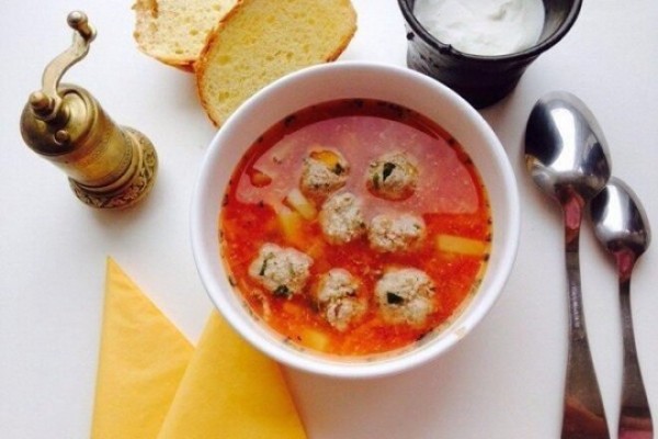 Томатный суп с чесночными фрикадельками, рецепт с фото пошагово