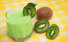 Освежающий компот из сухофруктов с сахаром, рецепт с фото