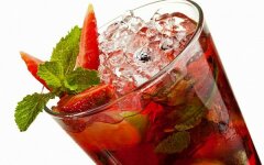 Смузи из черной и красной смородины с йогуртом, рецепт с фото