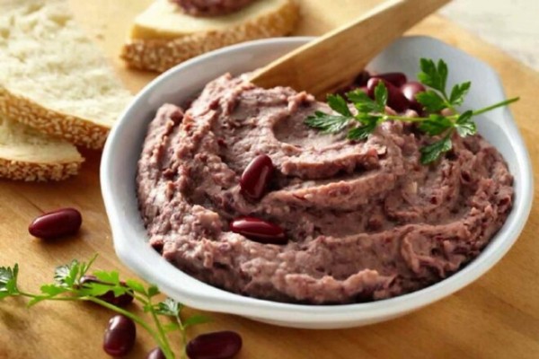Паштет из белой и красной фасоли с перцем чили, рецепт с фото Паштет из белой и красной фасоли с перцем чили, рецепт с фото