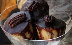 Мягкие булочки с шоколадной начинкой в духовке, рецепт с фото