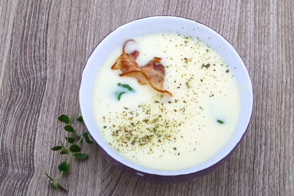 Чтобы согреться в холодный день: сырный суп с соевым соусом