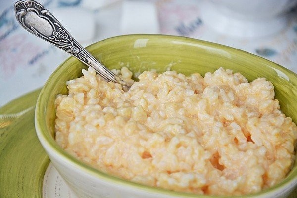 Молочная рисовая каша с тыквенным пюре и яблоком, рецепт с фото