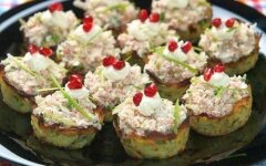 Запеченный картофель с чесноком и травами в фольге, рецепт с фото Запеченный картофель с чесноком и травами в фольге, рецепт с фото