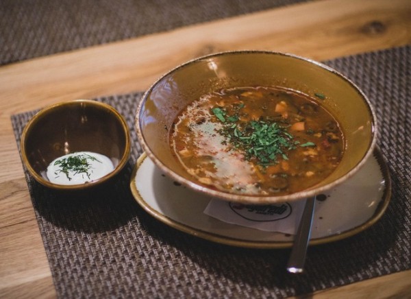 Простые супы: ТОП-3 первых блюд из минимума продуктов