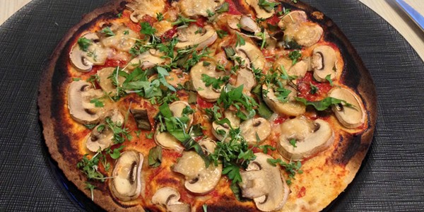 Когда хочется «чего-нибудь вредного»: рецепт постной пиццы