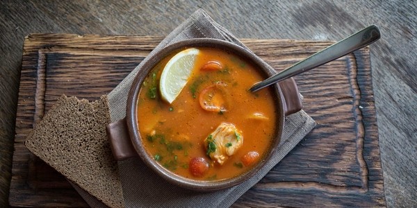 Вкусно и просто: томатный рыбный суп Вкусно и просто: томатный рыбный суп