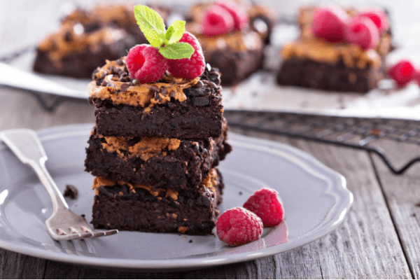 Десерты с малиной: 3 рецепта летних сладостей
