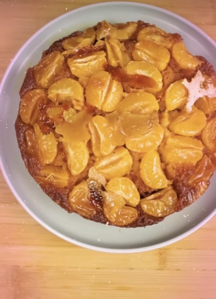 Вкусное к праздникам: мандариновый пирог по рецепту Эктора Хименеса-Браво